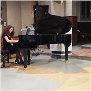 Professeur de Piano propose cours à domicile sur Francheville